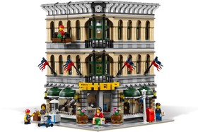 LEGO® Large Models 10211 - Grand Emporium