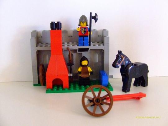 LEGO® Kastély, LEGO Vár (Kingdoms) 6040 - Blacksmith használt, hiánytalan, útmutató és doboz nélkül