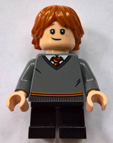 Ron Weasley - Griffendéles Egyenruhában