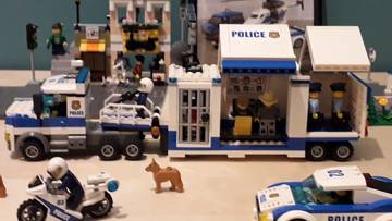 LEGO POLICE