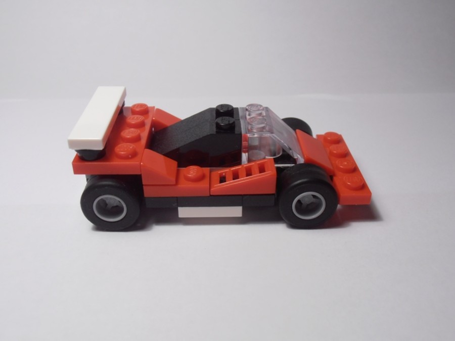 30187 Le Mans Race Car