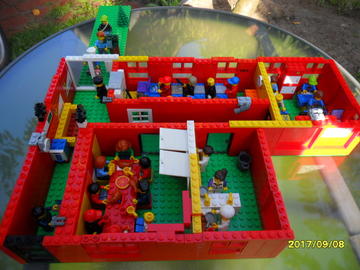 Lego iskola