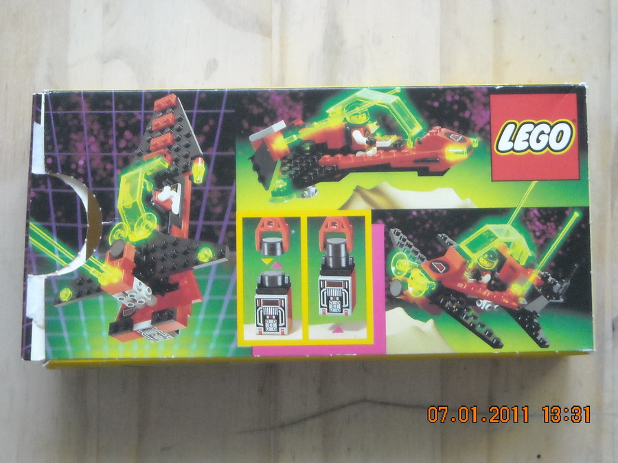 LEGO 6877 Space M-Tron Vector Detector  1990