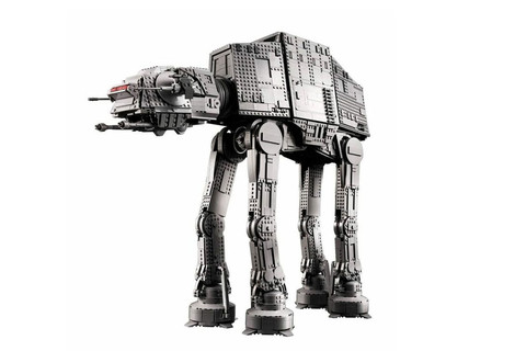 LEGO® Star Wars™ Ultimate Collector készlet érkezik még idén!