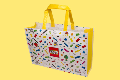 Ajándék LEGO® mintás bevásárlótáska járhat vásárlásod mellé!
