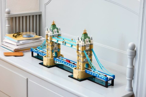 Építsd meg London ikonját a LEGO® Architecture Tower Bridge készlettel!