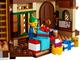 LEGO® Creator Expert 10245 - Mikulás műhelye