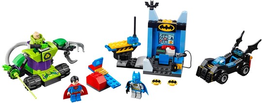 LEGO® Juniors 10724 - Batman™ és Superman™ Lex Luthor™ ellen