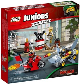 LEGO® Juniors 10739 - Cápatámadás