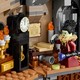 LEGO® ICONS 11383 - Polgármesteri rezidencia