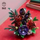 LEGO® Botanicals 11513 - Sötét virágkompozíció