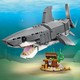 LEGO® Creator 3in1 31381 - Veszedelmes cápa egy kincsesládával