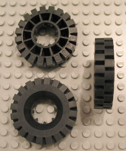 LEGO® Alkatrészek (Pick a Brick) 3634 - Fekete 17x43 Gumiabroncs