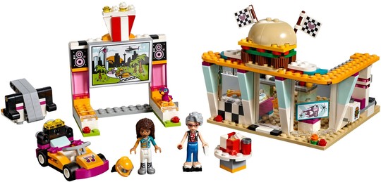 LEGO® Friends 41349 - Heartlake autósmozi és gyorsétterem