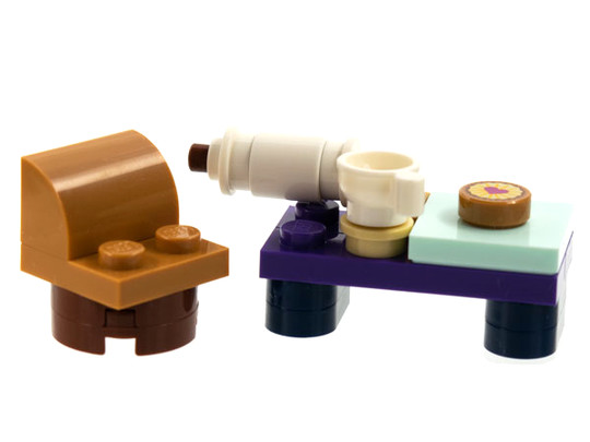 LEGO® Friends 41690-11 - Adventi Naptár 2021, Friends 10. nap - Szék és kávéasztal 