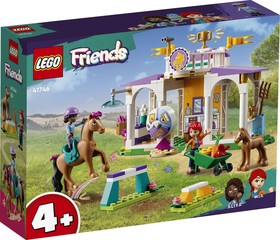 LEGO® Friends 41746 - Új lovasiskola