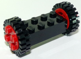 Fekete-Piros 2 x 4 Módosított elem Kerékkel