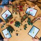 LEGO® Seasonal 41843 - Családi karácsonyfa, dekoráció