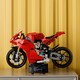 LEGO® Technic 42202 - Ducati Panigale V4 S motorkerékpár