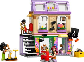LEGO® Friends 42653 - Hangszerbolt és lakás