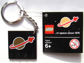 Classic Space Exkluzív Kulcstartó