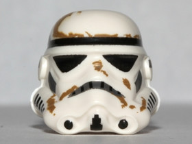 Fehér Stormtrooper sisak sárfoltokkal