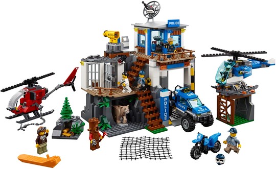 LEGO® City 60174 - Hegyi Rendőrkapitányság