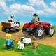 LEGO® City 60461 - Piros traktor, utánfutó és juhok