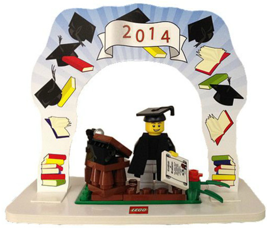 LEGO® Seasonal 6063380 - Diplomaosztó