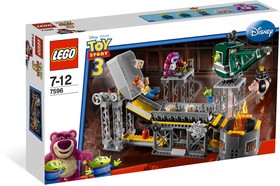 LEGO® Toy Story 7596 - Menekülés a szeméttömörítőből