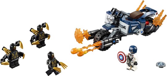 LEGO® Super Heroes 76123 - Amerika Kapitány Outrider támadás