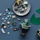 LEGO® Marvel 76345 - Doctor Doom mellszobor