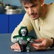 LEGO® Marvel 76345 - Doctor Doom mellszobor