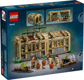 LEGO® Harry Potter™ 76445 - Roxfort™ kastély: Gyógynövénytanóra