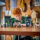LEGO® Harry Potter™ 76471 - A Zsebpiszok köz™ varázslóboltjai