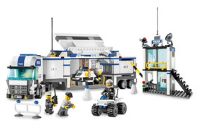 LEGO® City 7743 - Rendőrségi teherautó