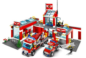 LEGO® City 7945 - Tűzoltóállomás
