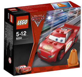 LEGO® Verdák 8200 - Kipufogó-fürdő Villám McQueen