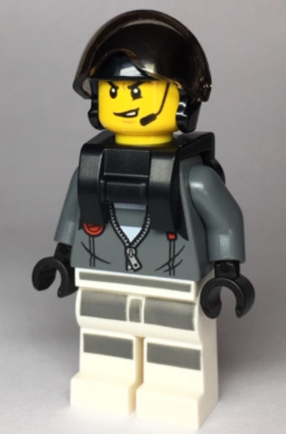 LEGO® Minifigurák cty0999 - Sky Police - Jail Prisoner Jacket over Prison Stripes, Neck Bracket (for Parachute)
