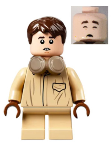 LEGO® Minifigurák hp271 - Neville Longbottom - Coveralls, Headphones, Tan Short Legs