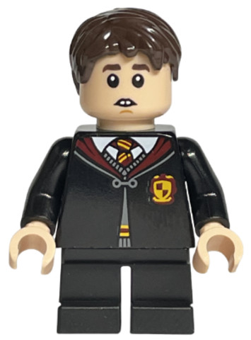 LEGO® Minifigurák hp299 - Neville Longbottom - Gryffindor Robe Clasped, Black Short Legs