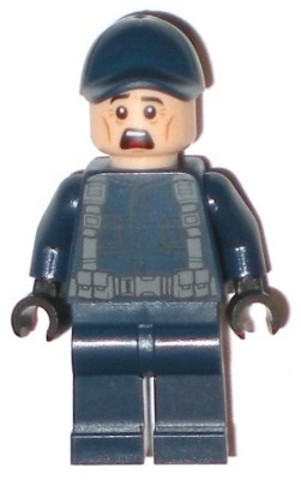 LEGO® Minifigurák jw040 - Őr, Sapkában, Ijedt Arccal