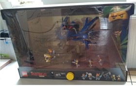 Ninjago Movie Display Box 01