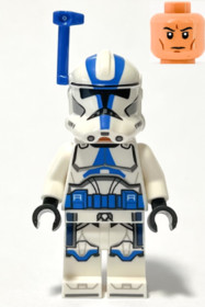 Clone Trooper Officer, 501st Legion (Phase 2) - White Arms, Blue Rangefinder, Nougat Head, Helmet wi