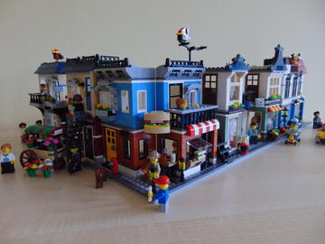 Tavaszi nap a LEGO városban