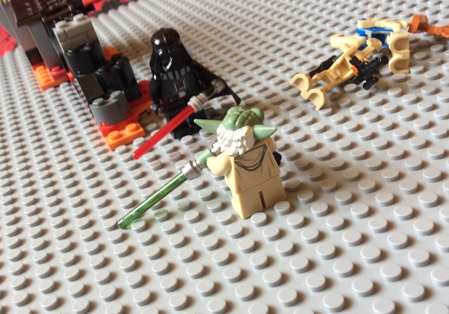 Yoda VS Darth Vader