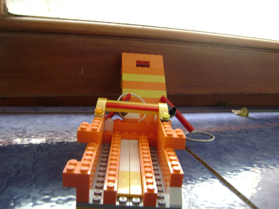 Mini lego flipper