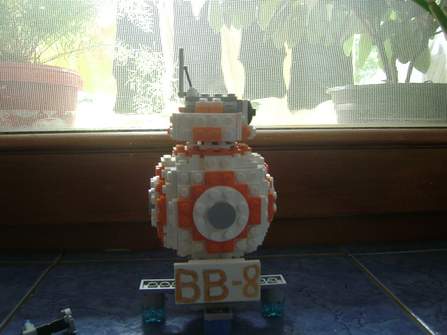 LEGO BB-8+állvány