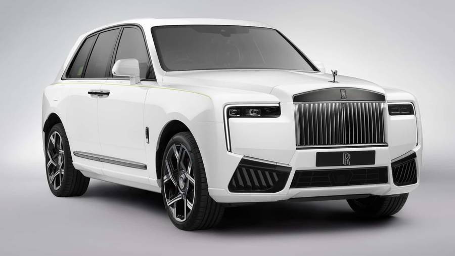 2025-rolls-royce-cullinan-black-badge