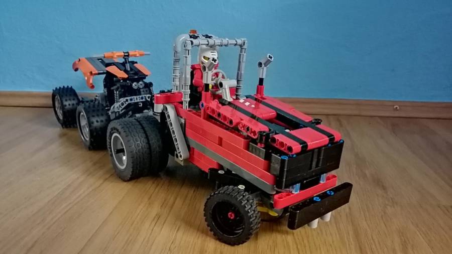 Tractor Pulling 